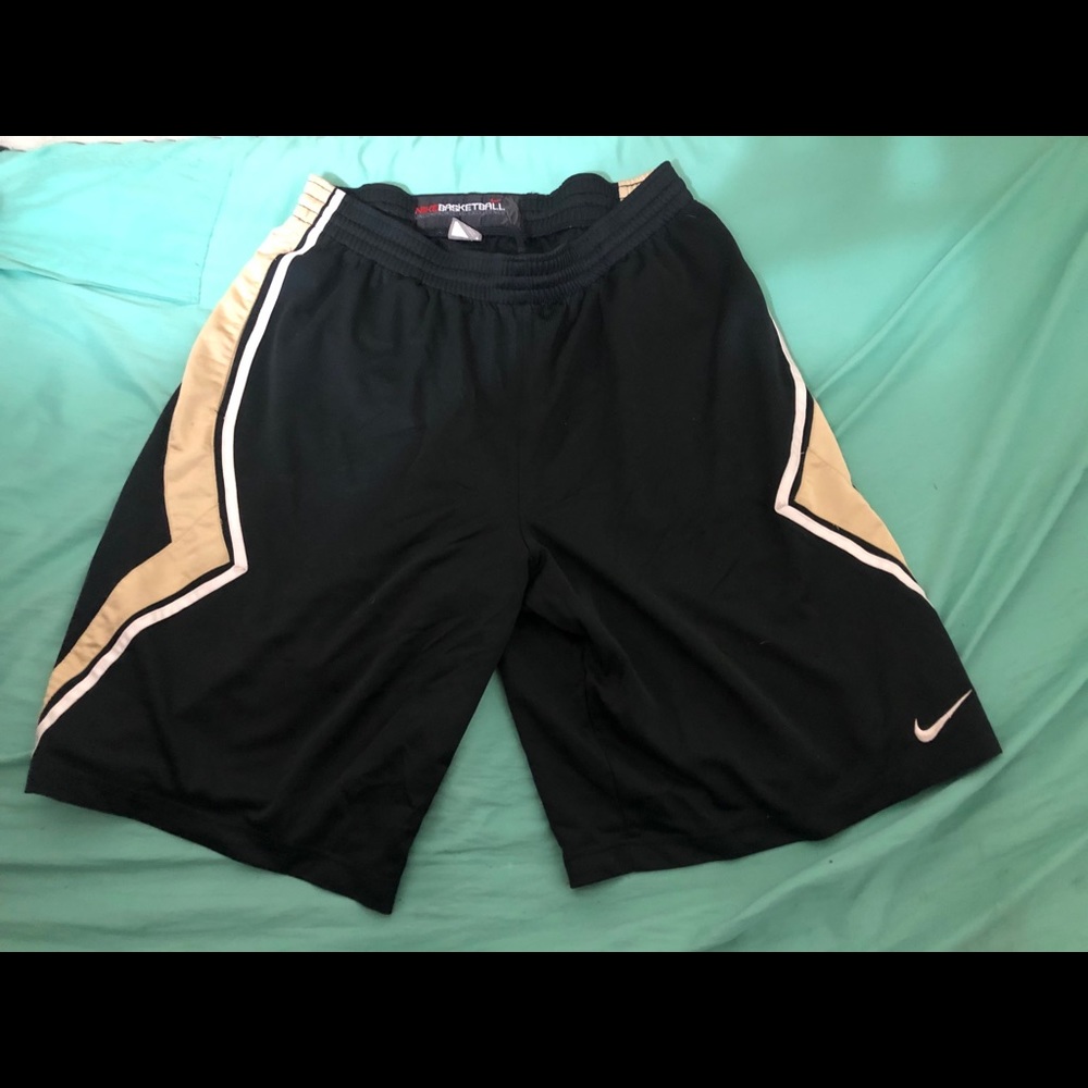 VTG Nike Dazzle Basketball Shorts Black gold Sz L